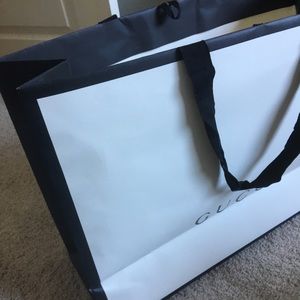 Gucci Shopping Bag
